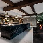 Seidorf Luxury Wellness 酒店